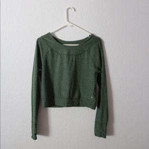 Green and gray long sleeve cropped workout tops